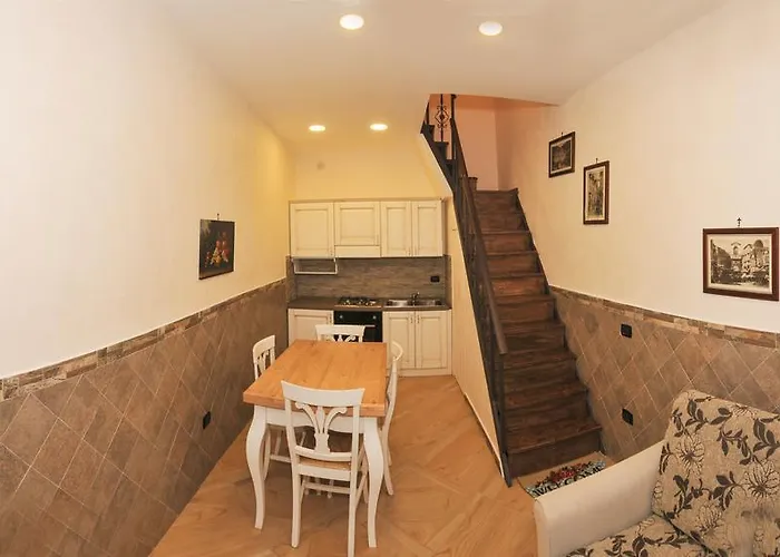 아파트 Look House *